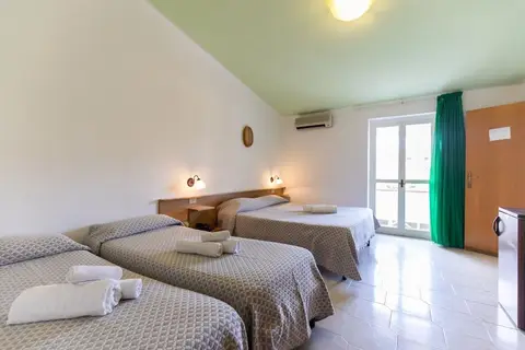 Hotel Marinella in Ricadi — foto 15