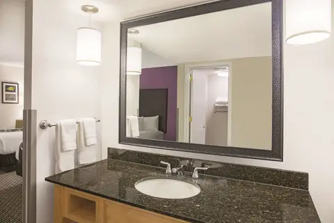 La Quinta Inn & Suites by Wyndham Fort Lauderdale Tamarac in Fort Lauderdale — foto 13