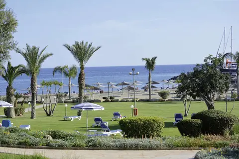 St. Raphael Resort in Limassol — foto 11