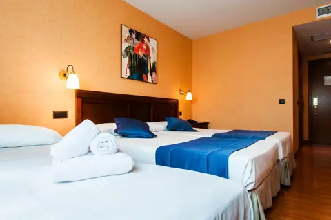 Hotel Las Provincias in Fuenlabrada — foto 2