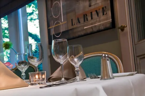 Cocoon Hotel La Rive in Buurschter-Plage — foto 5