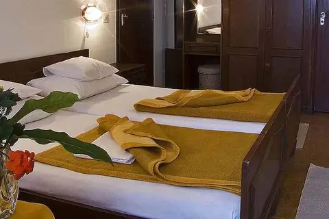 Hotel Castellastva in Petrovac na Moru — foto 26