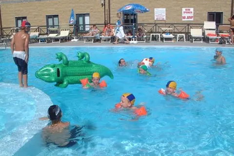 Village Torre Pendente foto 12