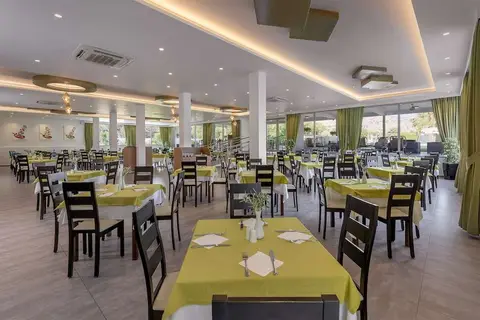 Olive Garden Hotel in Λάρδος — foto 6