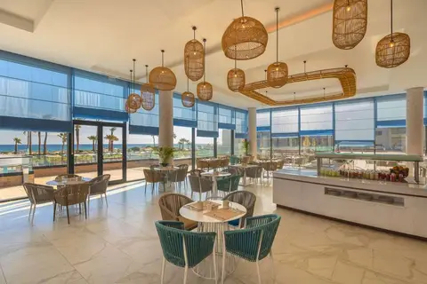 Hilton Skanes Monastir Beach Resort in المنستير — foto 14
