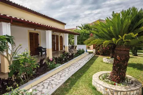 Villa Violetta in Agios Pantaleimonas, foto 12