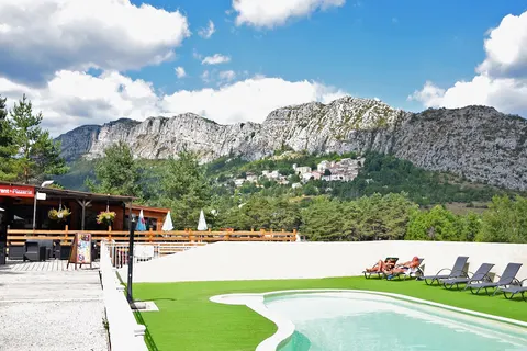 Camping La Pinatelle foto 18