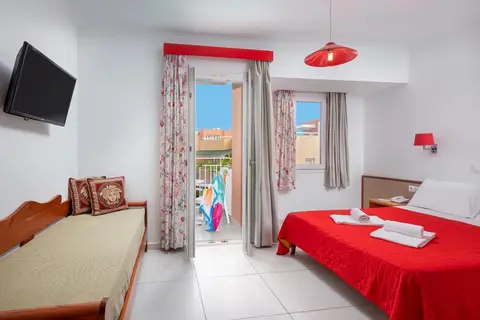 Bellos Hotel Apartments in Chersonissos — foto 8