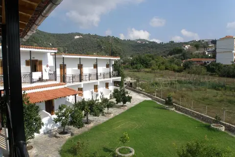 Vontzos in Αχλαδιάς — foto 26
