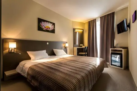 Corvin Hotel Corvin Wing in Boedapest — foto 13