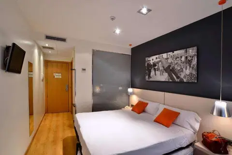 Bed4U Tudela in Tudela — foto 15