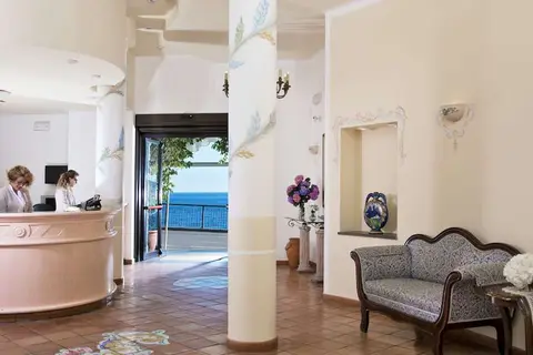 Hotel Club Due Torri in Maiori — foto 18