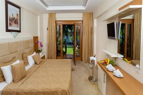 Club Hotel Belpinar in Kemer, foto 3