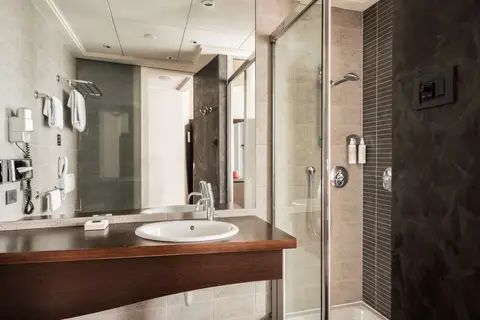 Hi Hotel Bari in Bari — foto 15