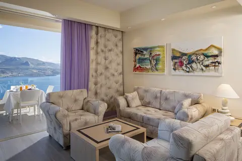 Princess Kyniska Suites in Polydroso — foto 20