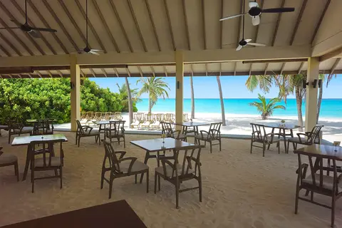 Hondaafushi Island Resort in Dhaalu Atoll — foto 20