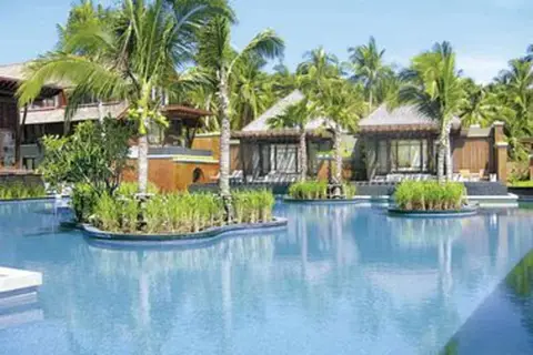 Mai Samui Beach Resort & Spa in บ้านทองโพธิ์