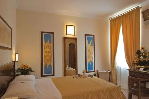 Buono Hotel in Napels, foto 13