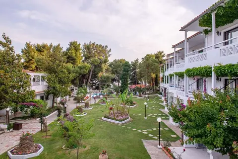 Porfi Beach Hotel in Νικήτη — foto 14
