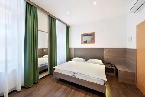 Hotel Lucia in Wenen
