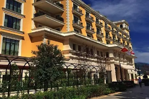 Regent Porto Montenegro in Tivat — foto 17
