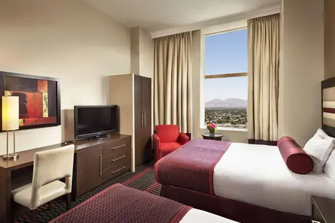 The STRAT Hotel, Casino & Tower in Las Vegas — foto 8
