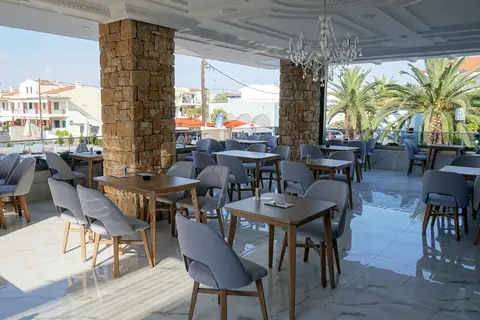 Agnes Deluxe Hotel in Πευκοχώρι — foto 14