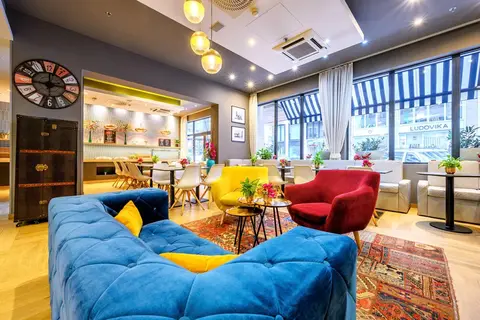 Roombach Hotel Budapest Center in Boedapest — foto 13