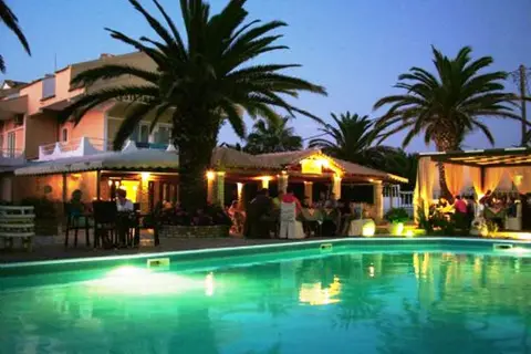 Blue Sea Hotel in Άγιος Γεώργιος — foto 16