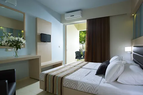 Eleftheria Hotel in Káto Stalós — foto 5