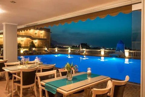 Notos Heights Hotel & Suites foto 4