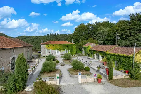 Les Gorges Du Chambon in Eymouthiers — foto 3