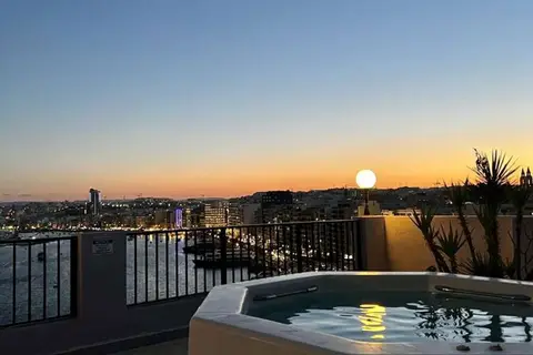 Sliema Marina Hotel in Tas-Sliema — foto 13
