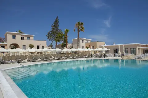 Louis St Elias Resort & Waterpark in Παραλίμνι — foto 15