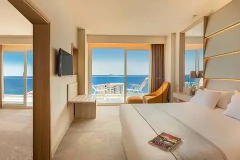 Hotel Don Pancho in Benidorm — foto 19