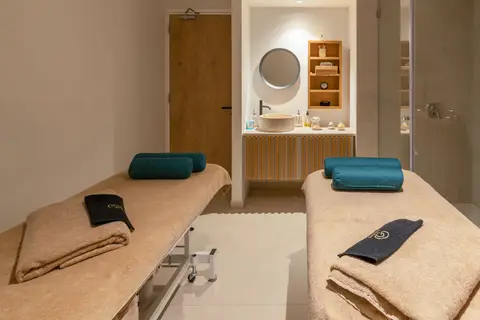 Flamingo Paradise Beach Hotel in Παραλίμνι — foto 24