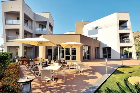 Astro Suite Hotel in Cefalu — foto 5