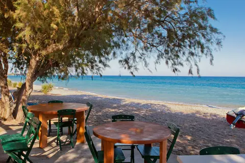 Alex Beach Hotel & Bungalows in Θεολόγος — foto 6