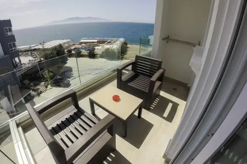 Demi Hotel in Saranda — foto 10