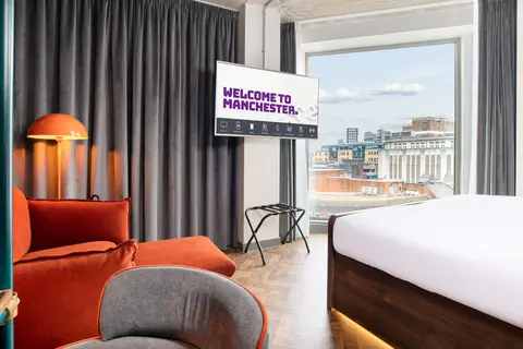 YOTEL Manchester Deansgate in Manchester — foto 27