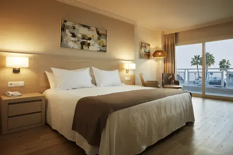 Hotel Las Arenas Affiliated by Meliá in Benalmadena — foto 9