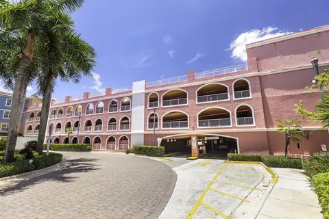 Mizner Place at Weston Town Center in Weston, foto 23