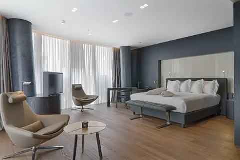 Maritim Hotel Plaza Tirana in Tirana — foto 23
