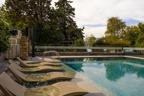Lago Hotel & Spa in Lagadin — foto 2