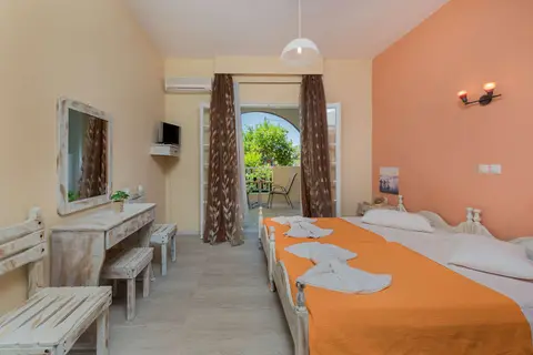 Oscar Villa & Studios in Katastari, foto 2