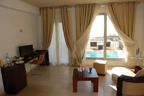 Antinea Suites & Spa in Thira Municipal Unit, foto 28