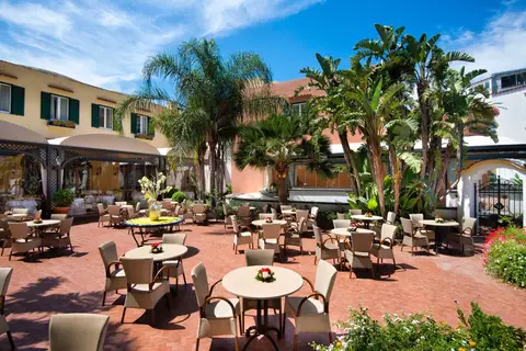 La Reginella Resort & Thermal Spa in Lacco Ameno — foto 2