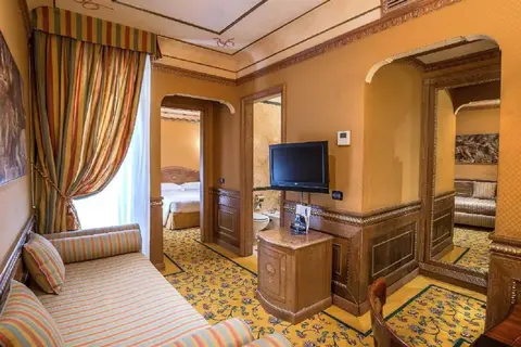 River Palace in Rome — foto 17