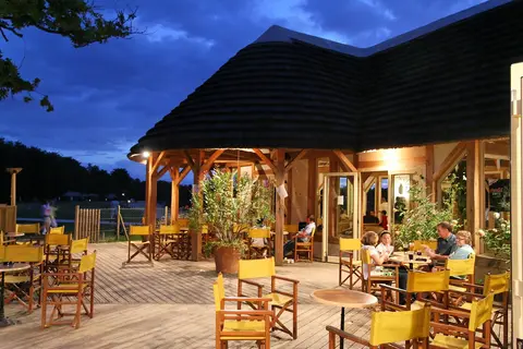 Les Alicourts Resort in Pierrefitte-sur-Sauldre — foto 18