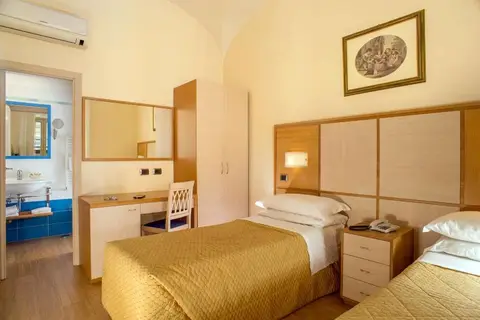 Hotel Piemonte in Rome — foto 5